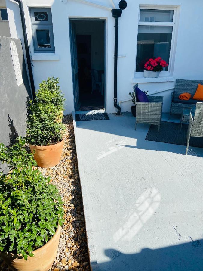 Funky Cozy Cottage With Outside Space Eastbourne Dış mekan fotoğraf
